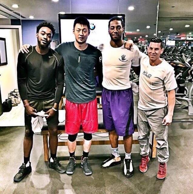 官方：拉姆斯代尔租借加盟纽卡斯尔联；据悉租借费为400万镑（纽卡斯尔联官宣租借拉姆斯代尔，租借费约400万英镑）