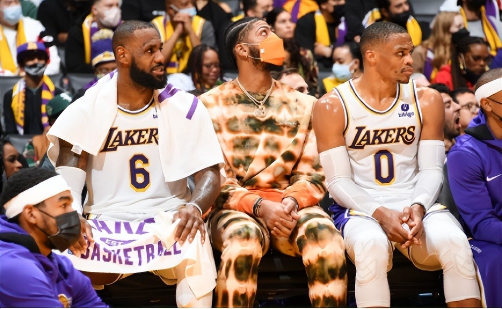 梅西社媒：我们还差最后一步，接下来的目标是美职联决赛（梅西社媒发声：只差最后一步，剑指美职联决赛）