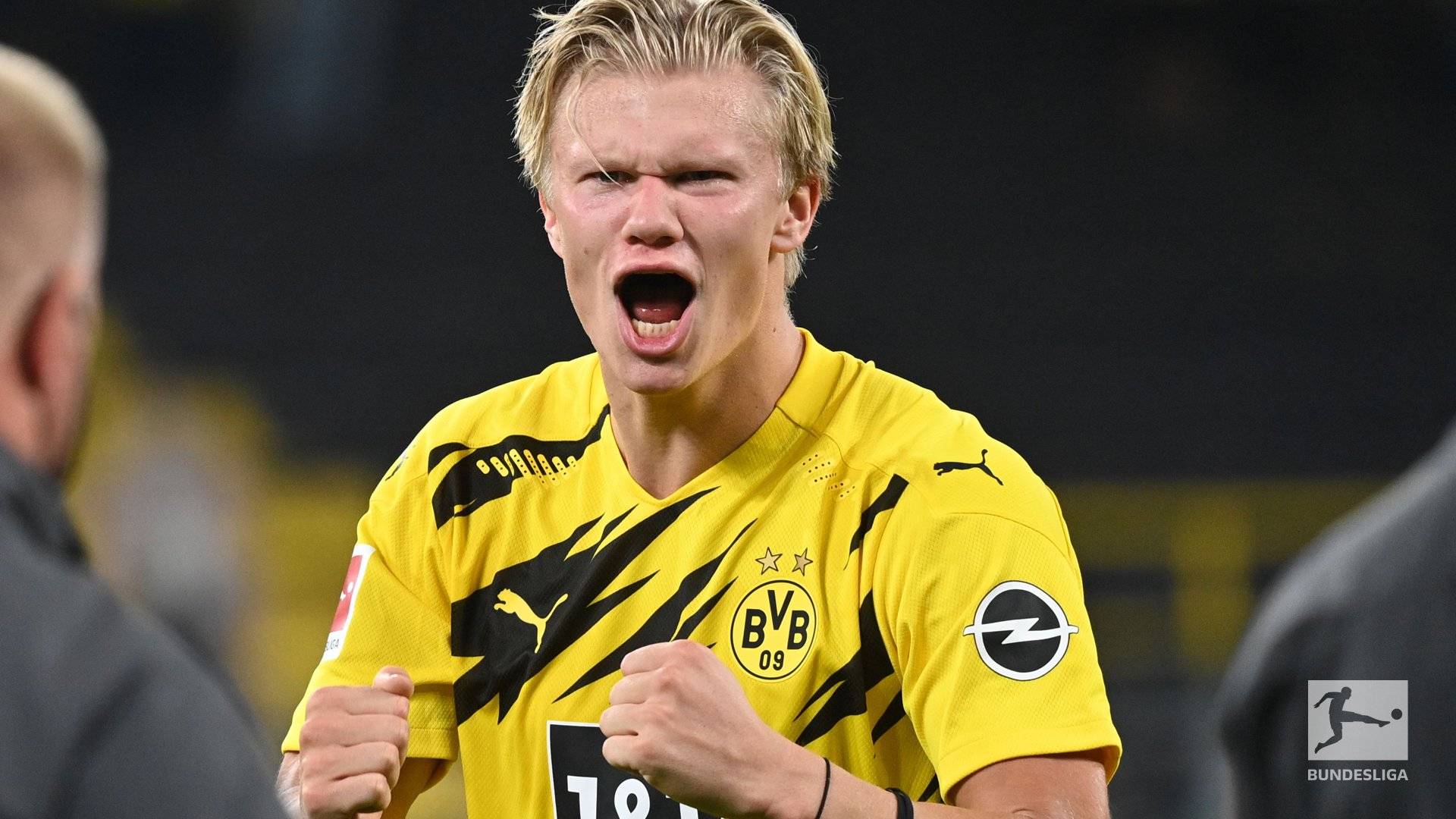 演员潘粤明批评国安：越南也输，你们真行（潘粤明怒批国安：连越南都输，真让人无语）