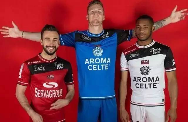 前克罗地亚国脚拉基蒂奇在接受采访时谈莫德里奇（前克罗地亚国脚拉基蒂奇专访：畅谈莫德里奇）