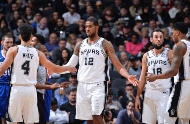 德转列希腊球员历史身价前10：马诺拉斯4500万第1，帕帕上榜（德转盘点希腊球员历史身价TOP10：马诺拉斯4500万居首，帕帕入围）