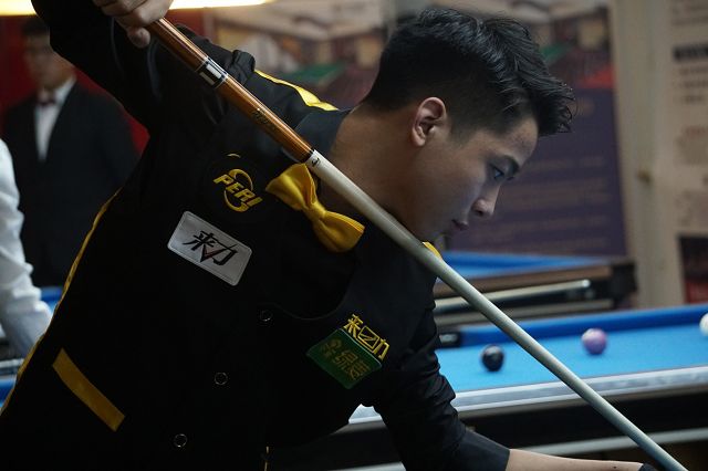 与此同时 与此同时